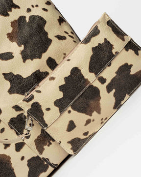 Bolsillo Loto de piel de vaca repujada