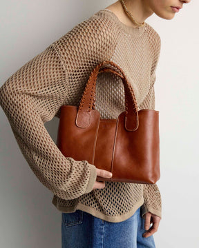 El bolso Braided en piel vegetal lisa