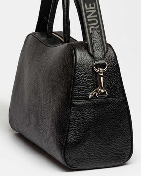 Cartera de mano The Club en cuero graneado