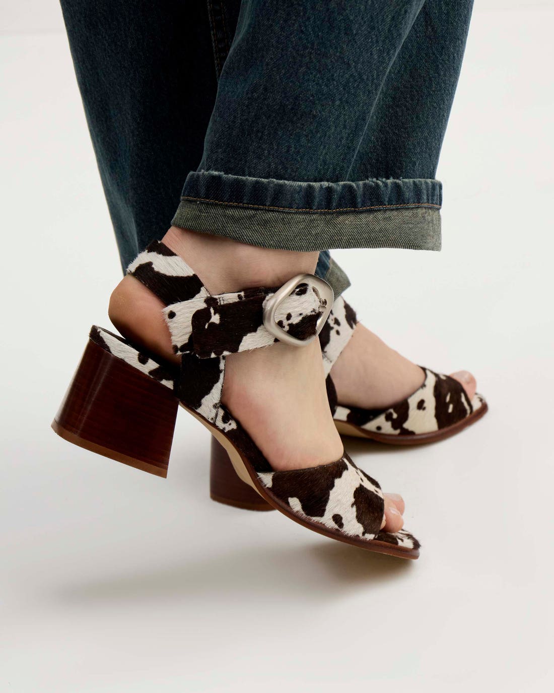 Sandalia mediana Julie en piel